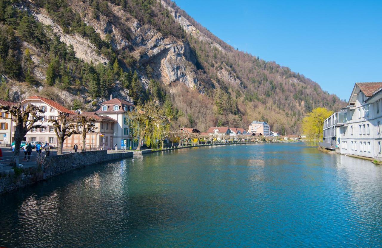 Golden River Unterseen Exterior foto